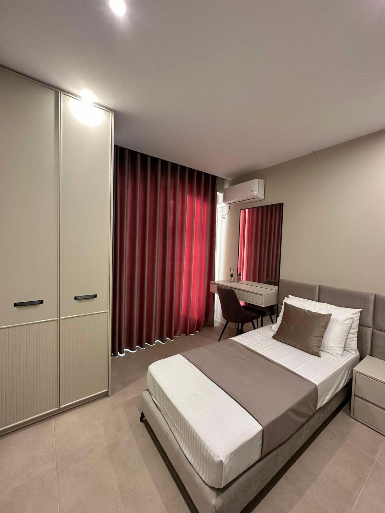 Sea View Apartment Luxury Vlore Exterior photo
